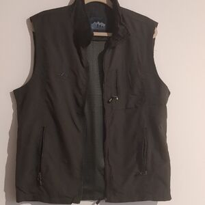Men's Olive Green Outdoor Vest